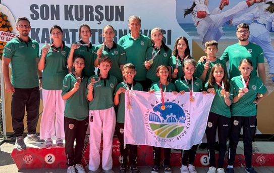 Sakarya Büyükşehir Belediyesi sporcularından bir haftada 17 madalya