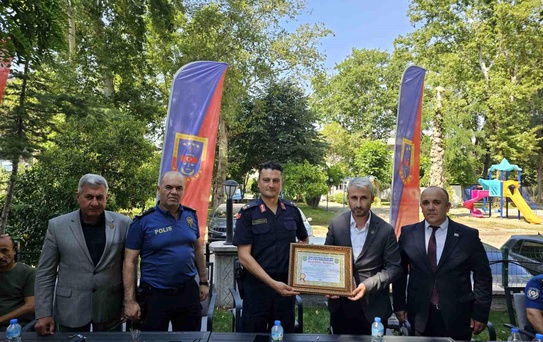 Komutana Şehit Ailelerinden Veda
