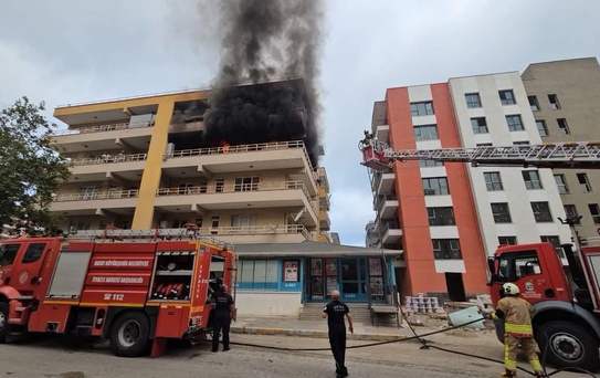 İskenderun'da ev yangını paniği