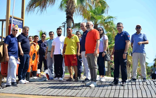 Kumluca'da yüzme alanlarında denetim