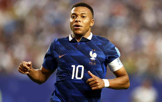 Mbappe ve Haaland'dan Gollerle Galibiyet
