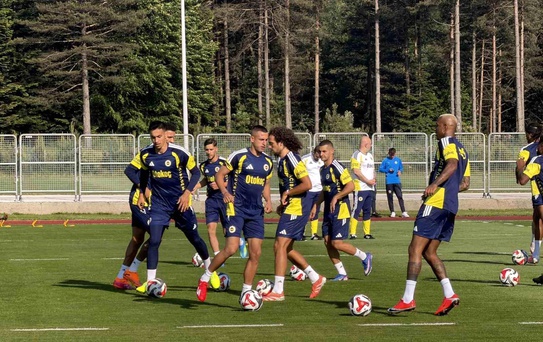 Fenerbahçe Yeni Sezon Kampına Girdi