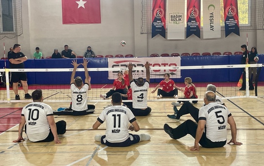 Bolu'da Oturarak Voleybol Müsabakaları