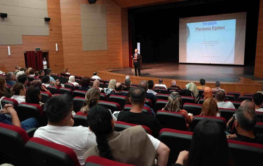 Performans esaslı strateji ve bütçe hazırlama eğitimi verildi