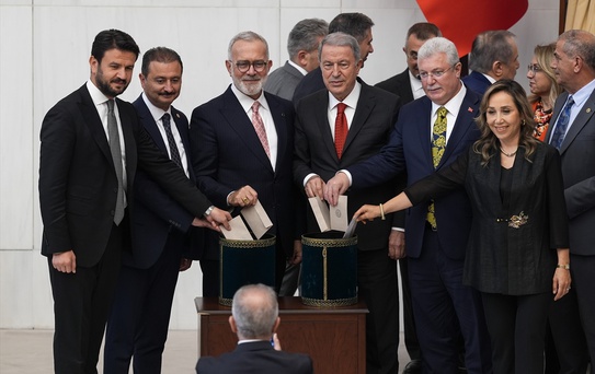 Metin Yener Yeniden Sayıştay Başkanı