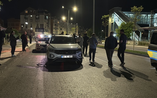 Sivas'ta Motosiklet Kazası: İki Yaralı