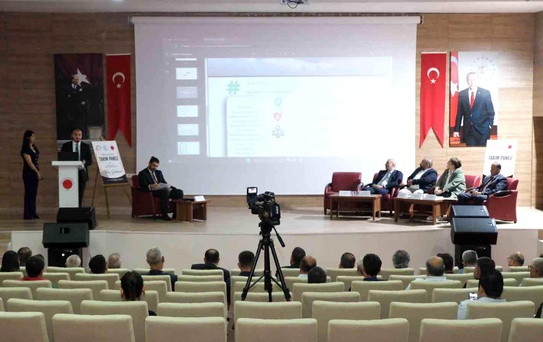 Sorgun'da tarımın geleceği masaya yatırıldı: 'Geleceğin en stratejik konusu su ve gıda'