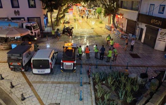 Bodrum Çarşı Mahallesi'nde kapsamlı temizlik