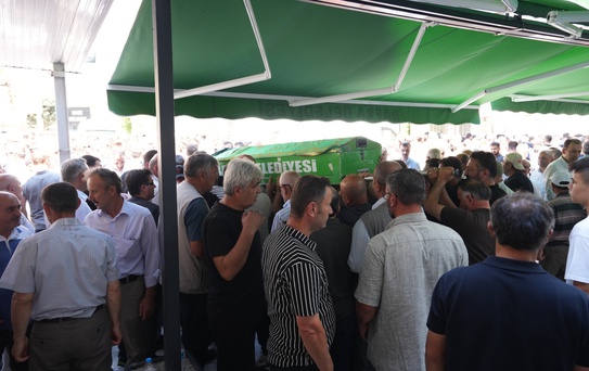 Kayıp Esma Yöro Türkel Son Yolculuğuna Uğurlandı - sondakika.com