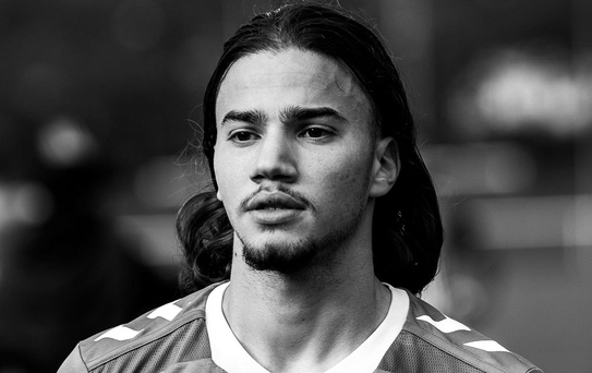 Fransa'dan üzücü haber! 21 yaşındaki futbolcu hayatını kaybetti