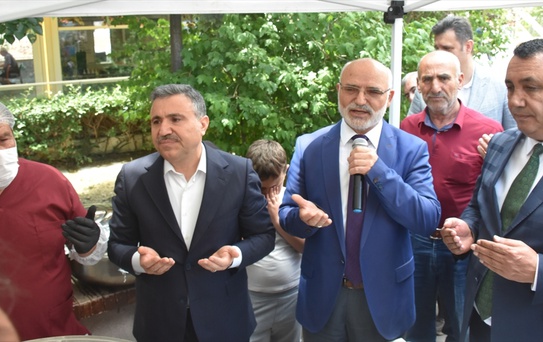 Gümüşhane'de Aşure İkramı