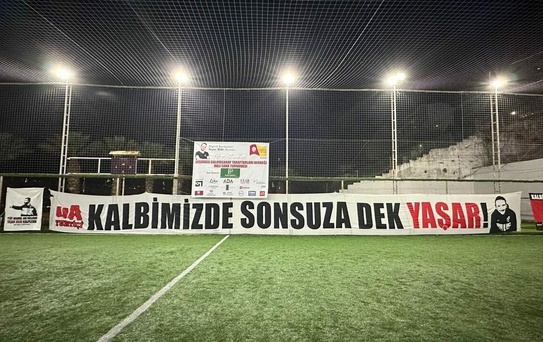 Yaşar Bilir'in Kabrine Şampiyonluk Kupası