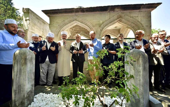 Mimar Sinan'ın Vasiyeti: Süleymaniye'de Aşure Günü