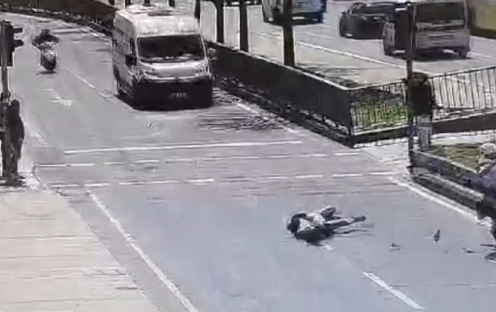 Şişli'de Motosiklet Kazası: 3 Yaralı