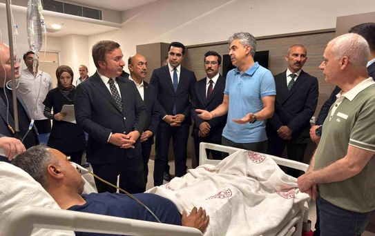 Vali Aydoğdu, Başkan Elçi'nin sağlık durumu hakkında bilgi aldı