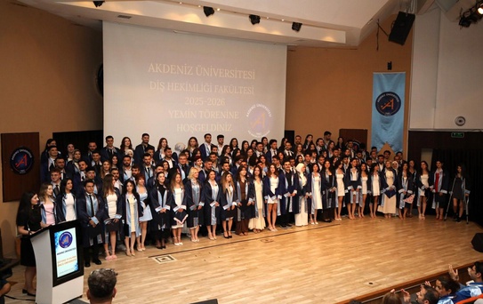 Akdeniz Üniversitesi Diş Hekimliği Mezuniyet Töreni