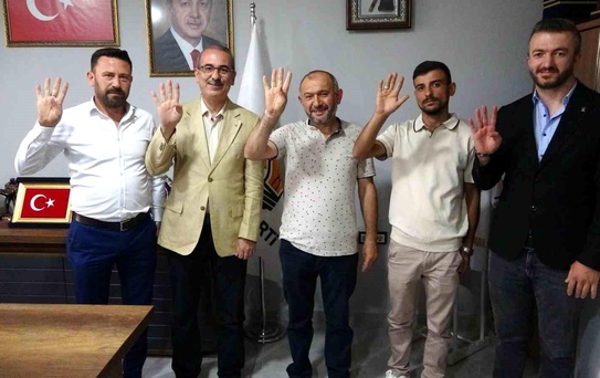 Anahtar Parti'den AK Parti'ye üç katılım