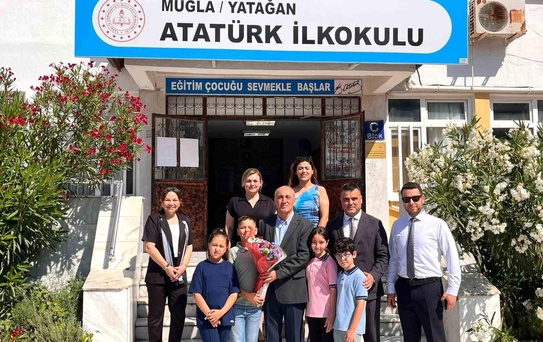 Yatağan'da Öğrenciler Karne Heyecanı Yaşadı