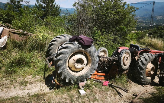 İnegöl'de Traktör Kazası: Sürücü Hayatını Kaybetti