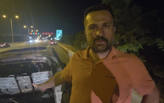 Elektrikli Otomobilde Yangın: Aile Kurtarıldı