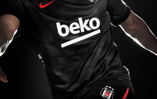 Beşiktaş'ın Yeni Forması Tanıtıldı