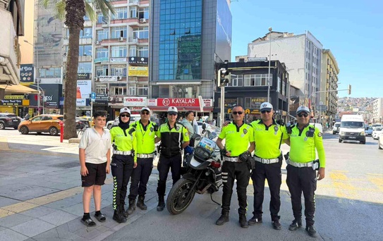 Efsane Trafik Polisi Murat Dolu'ya Veda