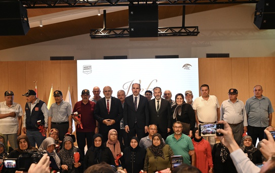 Konya Büyükşehir'in 'Vefa Umresi' Çekilişinde Duygu Dolu Anlar Yaşandı