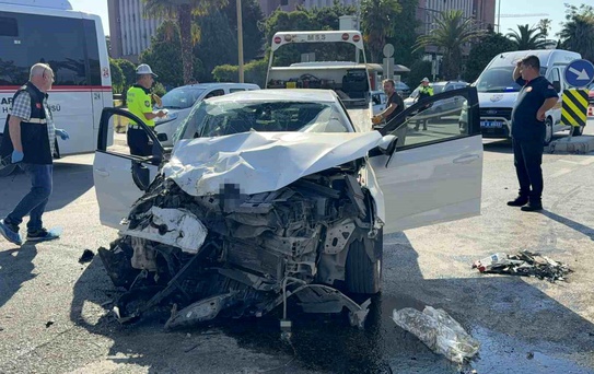 Samsun'da halk otobüsünün karıştığı kazada 1 kişi hayatını kaybetti