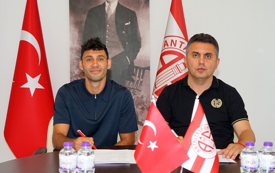 Veysel Sarı'nın Sözleşmesi 1 Yıl Uzatıldı
