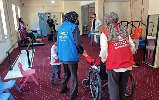 Hamur Gençlik Merkezi'nden Özel Ziyaret