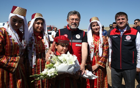 Bakan Yumaklı: TMO 21 günde 1 milyon ton ürün alarak rekor kırdı