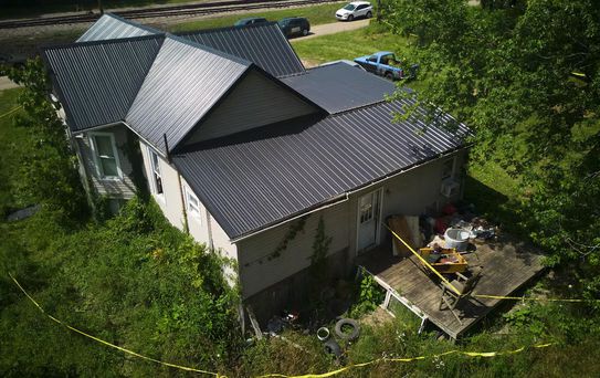 ABD'de dehşet evi! 4 yıl boyunca 3,5 metrekarede tutulan 16 çocuk kurtarıldı