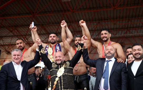 Kırkpınar Güreşleri'nde Ödüller Sahiplerini Buldu