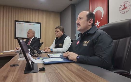 AFAD Başkanı Venezuela Ekipleriyle Görüştü