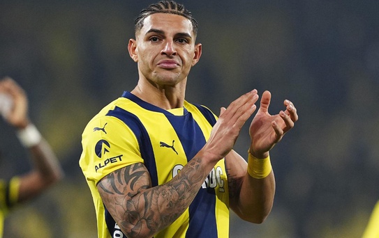 Fenerbahçe'nin Avusturya kamp kadrosu belli oldu! Diego Carlos detayı
