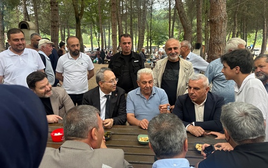 Topsakal Kavak'ta Vatandaşlarla Buluştu