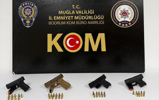 Bodrum'da Ruhsatsız Silahlarla Yakalanan 4 Zanlı Tutuklandı
