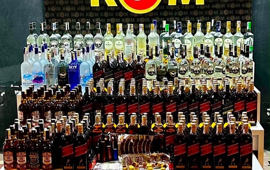 Bursa'da Sahte Alkol Operasyonu