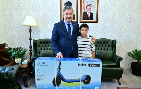 Vali, şehit oğluna scooter sözünü tuttu