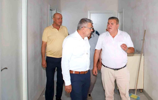 Ilıdağ Mahallesi'ndeki yeni sağlık ocağı hizmet binasında inceleme