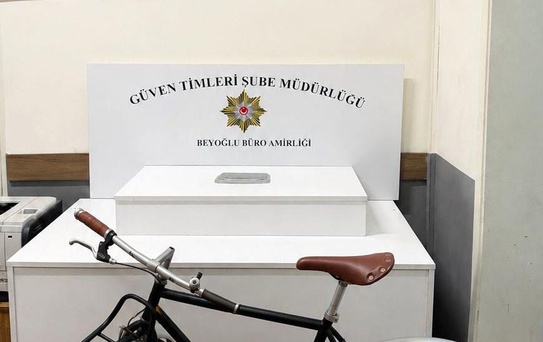 Beyoğlu'nda Antika Bisiklet Hırsızlığı