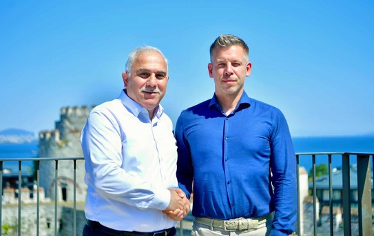 Macaristan Başbakanı Peter Magyar, Yedikule Hisarı'nı ziyaret etti