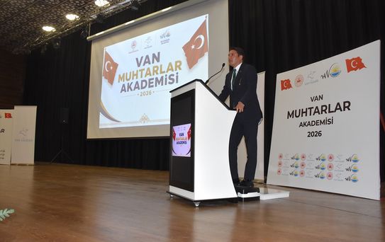 Van'da Muhtarlar Akademisi Eğitim Programı başladı