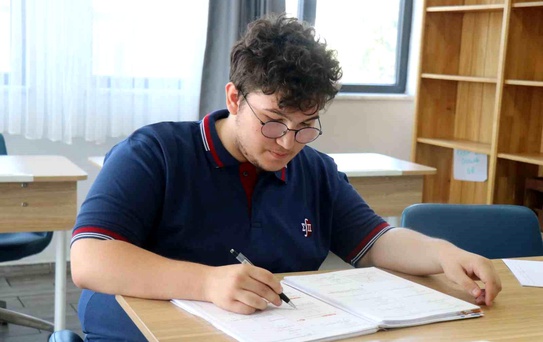 ÖSYM'ye Dava Açan Öğrenci İtirazını Anlattı