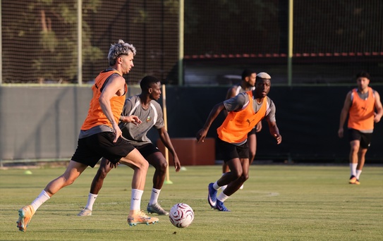 Alanyaspor Sezona Hazırlanıyor