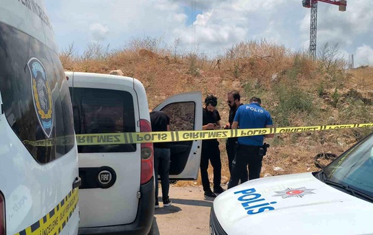 Antalya'da Trajik Olay: Genç Adam Hayatına Son Verdi