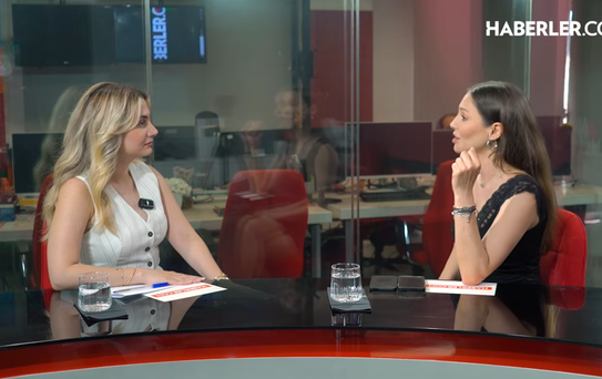 Duygu Çetinkaya'dan çarpıcı itiraflar! 'Bir yapımcı beni odaya kilitledi'