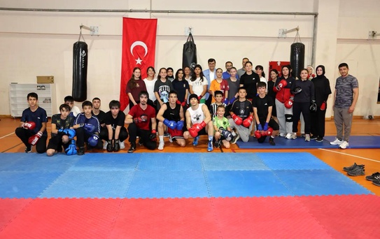 Başkan Kahveci: 'Gençlerimizin sportif gelişiminin yanındayız'