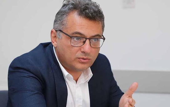 KKTC Cumhurbaşkanı Tufan Erhürman, rahatsızlanarak hastaneye kaldırıldı