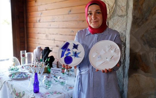 Cam Sanatıyla Geri Dönüşüm - sondakika.com